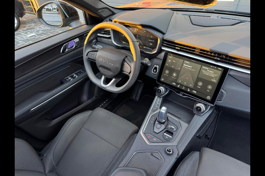 Lynk & Co 01 1.5 Bomvol Black Edition 261PK 360°Camera