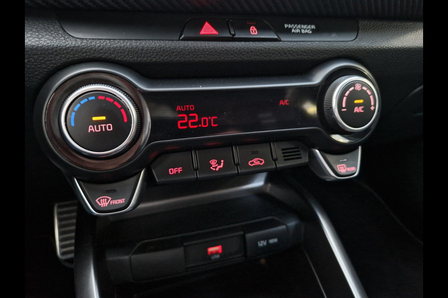 Kia Stonic 1.0 T-GDi MHEV GT-Line | Stoel- en Stuurverwarming | Privacy Glass | Automaat | H-Leder | Navi | Clima |