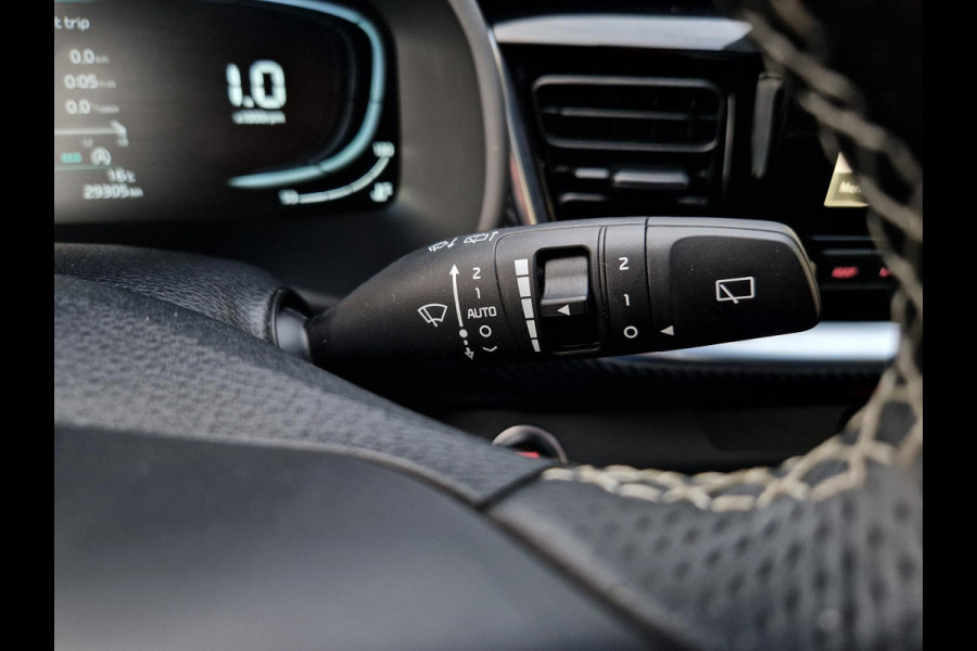 Kia Stonic 1.0 T-GDi MHEV GT-Line | Stoel- en Stuurverwarming | Privacy Glass | Automaat | H-Leder | Navi | Clima |