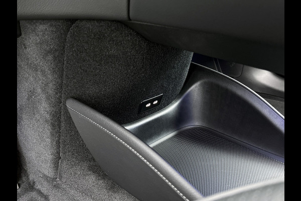 Mercedes-Benz EQE SUV 350 4Matic Sport Edition 91 kWh | Premium Pakket | Nightpakket | Trekhaak | AIRMATIC Luchtvering | Augmented Reality Navigation | DIGITAL LIGHT | 22 inch AMG velgen | 360°-camera | Rijassistentiepakket Plus | Burmester® |