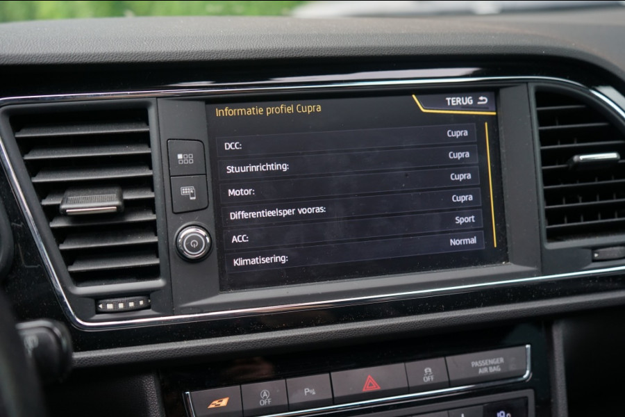 Seat Leon 2.0 TSI Cupra 300 Pano/Beats/DCC/DSG