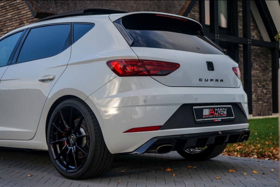 Seat Leon 2.0 TSI Cupra 300 Pano/Beats/DCC/DSG