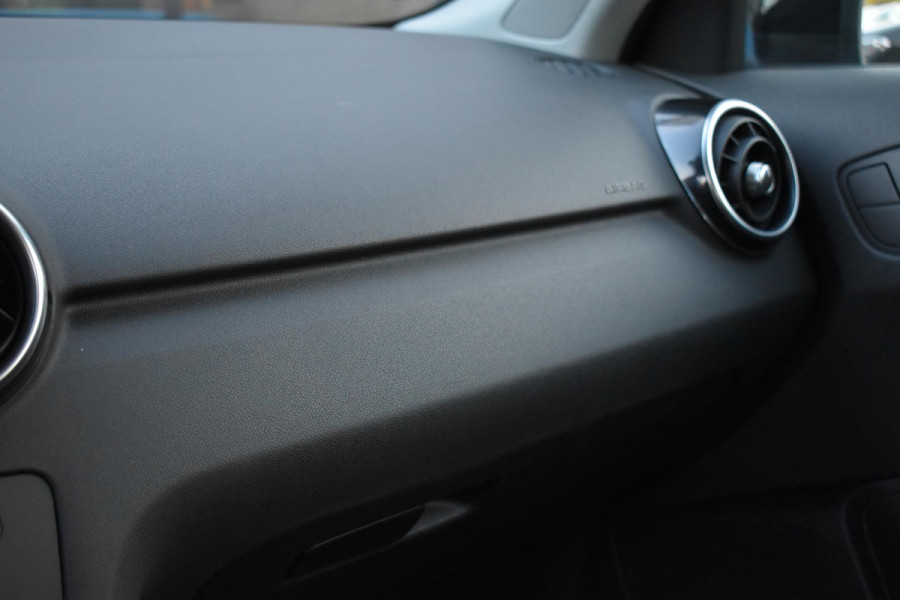 Audi A1 Sportback 1.0 TFSI Sport S line Edition Navi Cruise Stoelvw S-tronic