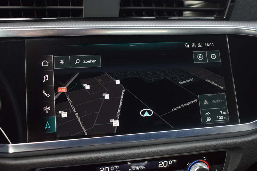 Audi Q3 Sportback 45 TFSI e S-line | Suzuka Grijs | Pano | Trekhaak | Keyless