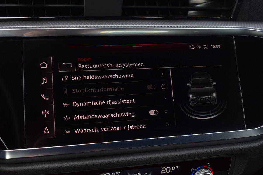 Audi Q3 Sportback 45 TFSI e S-line | Suzuka Grijs | Pano | Trekhaak | Keyless