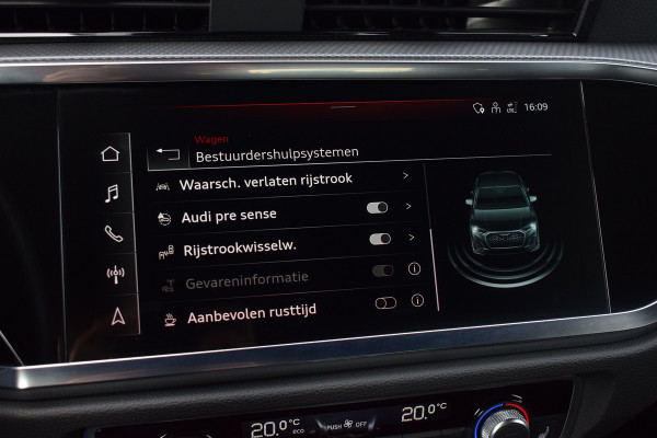 Audi Q3 Sportback 45 TFSI e S-line | Suzuka Grijs | Pano | Trekhaak | Keyless