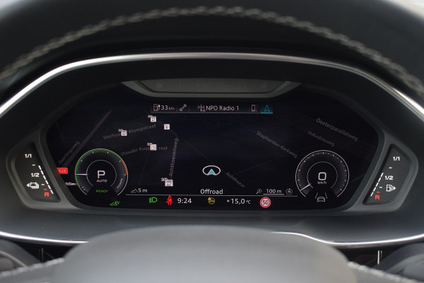 Audi Q3 Sportback 45 TFSI e S-line | Suzuka Grijs | Pano | Trekhaak | Keyless