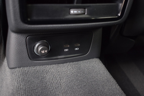 Audi Q3 Sportback 45 TFSI e S-line | Suzuka Grijs | Pano | Trekhaak | Keyless