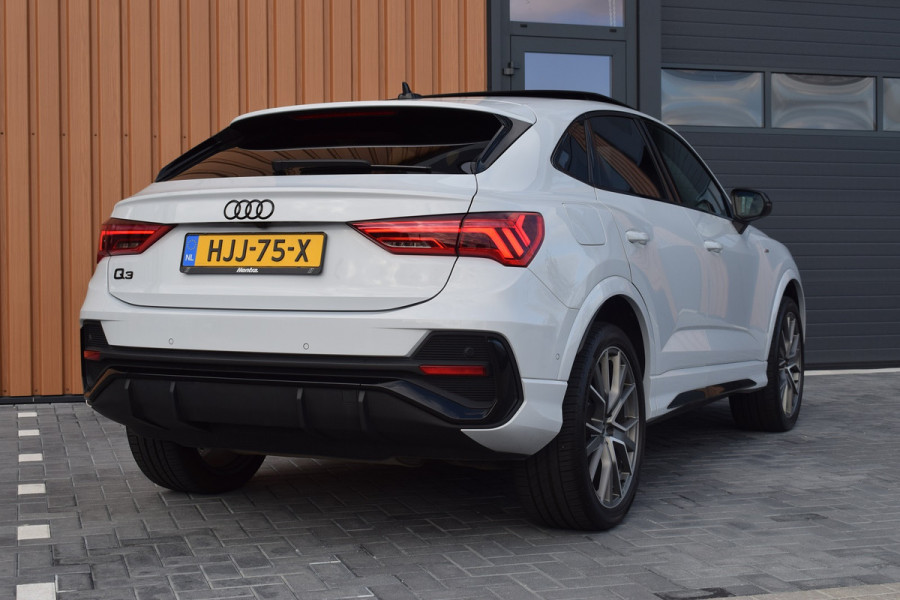 Audi Q3 Sportback 45 TFSI e S-line | Suzuka Grijs | Pano | Trekhaak | Keyless