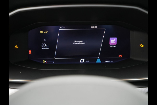 Seat Leon Sportstourer 1.5 TSI 130pk Style Navigatie Camera 17"velgen Keyless Parkassist 21