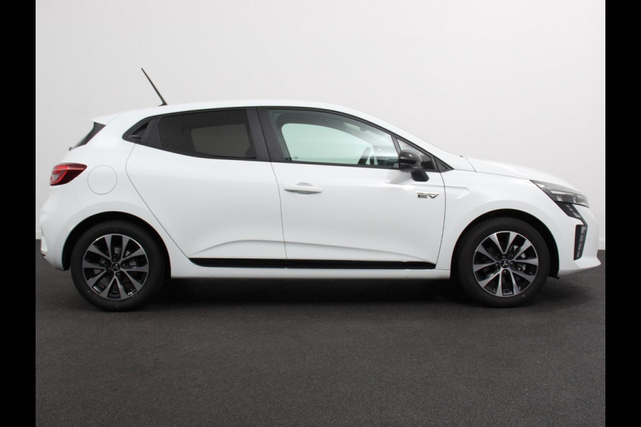 Mitsubishi Colt 1.6 HEV Automaat Intense Navigatie d.m.v. Apple Carplay/Android Auto Camera Climate Control Cruise Control Lichtmetalen velgen Extra Getint Glas Digitale Cockpit