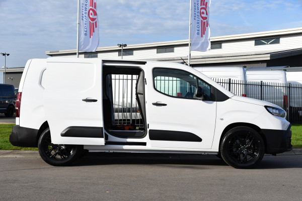 Toyota PROACE CITY Electric Long 50 kWh Black & White Edition 5 x Direct Leverbaar! Camera, Cruise, 2 x Schuifdeur, Carplay, 136pk,