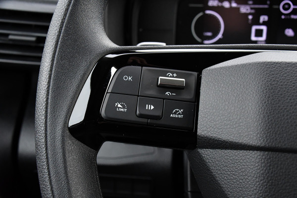 Toyota PROACE CITY Electric Long 50 kWh Black & White Edition 5 x Direct Leverbaar! Camera, Cruise, 2 x Schuifdeur, Carplay, 136pk,