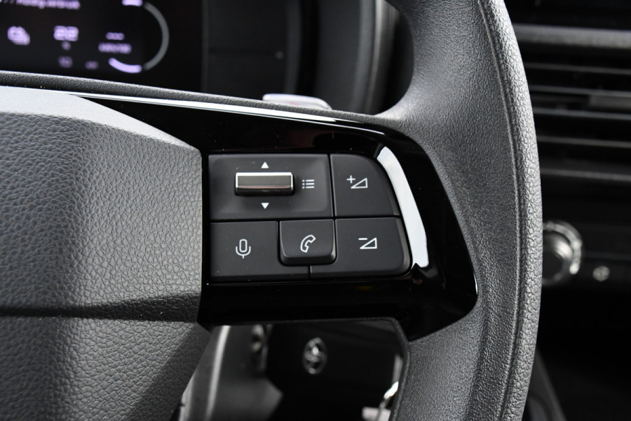 Toyota PROACE CITY Electric Long 50 kWh Black & White Edition 5 x Direct Leverbaar! Camera, Cruise, 2 x Schuifdeur, Carplay, 136pk,