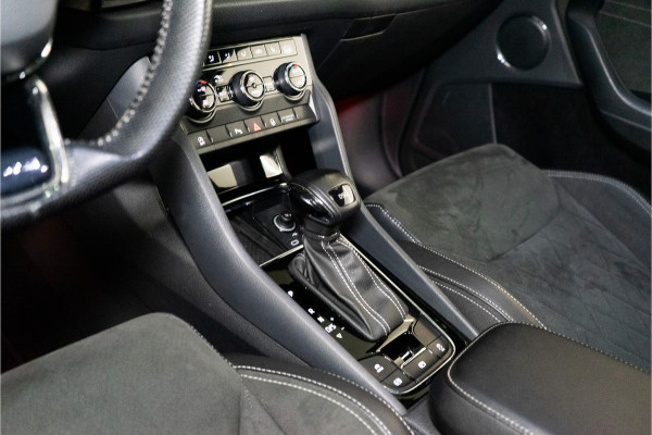 Škoda Kodiaq 1.5 TSI Sportline Business 150PK | NL AUTO+NAP+1e Eigenaar | LED | Carplay | Stoelverw. | Trekhaak | Canton