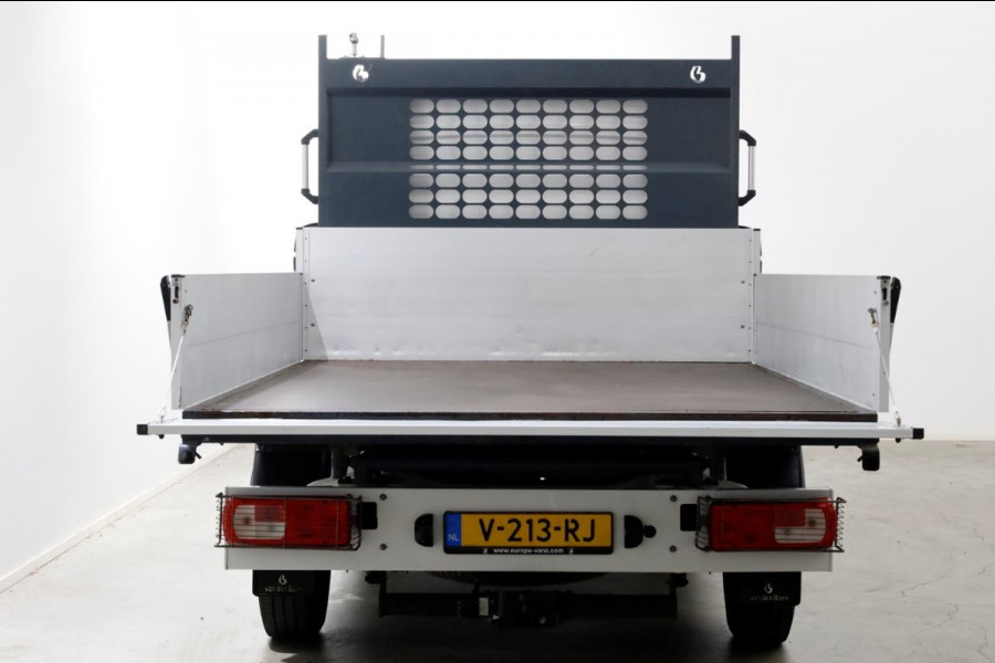 Volkswagen Crafter 35 2.0 TDI E6 L2H1 D.C. Van den Born Kipper 07-2018