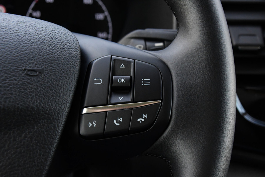 Ford E-Transit 350 L3H2 68 kWh PB Edition Adaptieve Cruise, 360 Camera, Carplay, BLIS, Stoelverwarming, NAVI, Multimedia, Sensoren, Uniek!