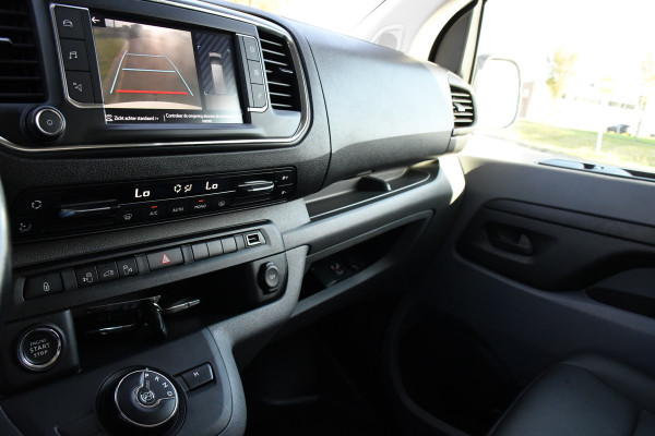 Toyota ProAce 2.0 D-4D GR Sport Edition 360 Camera, Cruise, Carplay, Head-up, 177pk, 2 x Schuifdeur, Trekhaak, Stoelverwarming, Automaat, Uniek!