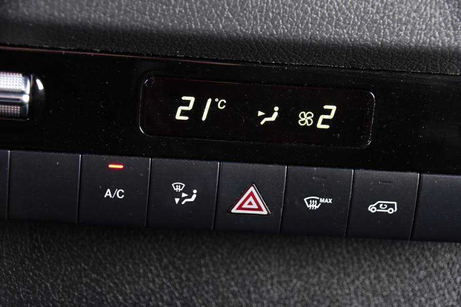 Mercedes-Benz Sprinter 317 1.9 CDI L2H2 Black Edition RWD Cruise, Camera,10.5'' Multimedia, Carplay, LED, Trekhaak, Multimedia, UNIEK!