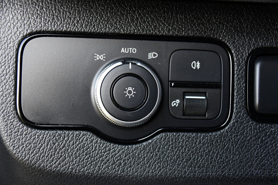 Mercedes-Benz Sprinter 317 1.9 CDI L2H2 Black Edition RWD Cruise, Camera,10.5'' Multimedia, Carplay, LED, Trekhaak, Multimedia, UNIEK!