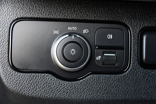 Mercedes-Benz Sprinter 317 1.9 CDI L2H2 Black Edition RWD Cruise, Camera,10.5'' Multimedia, Carplay, LED, Trekhaak, Multimedia, UNIEK!