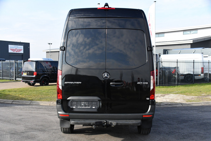 Mercedes-Benz Sprinter 317 1.9 CDI L2H2 Black Edition RWD Cruise, Camera,10.5'' Multimedia, Carplay, LED, Trekhaak, Multimedia, UNIEK!