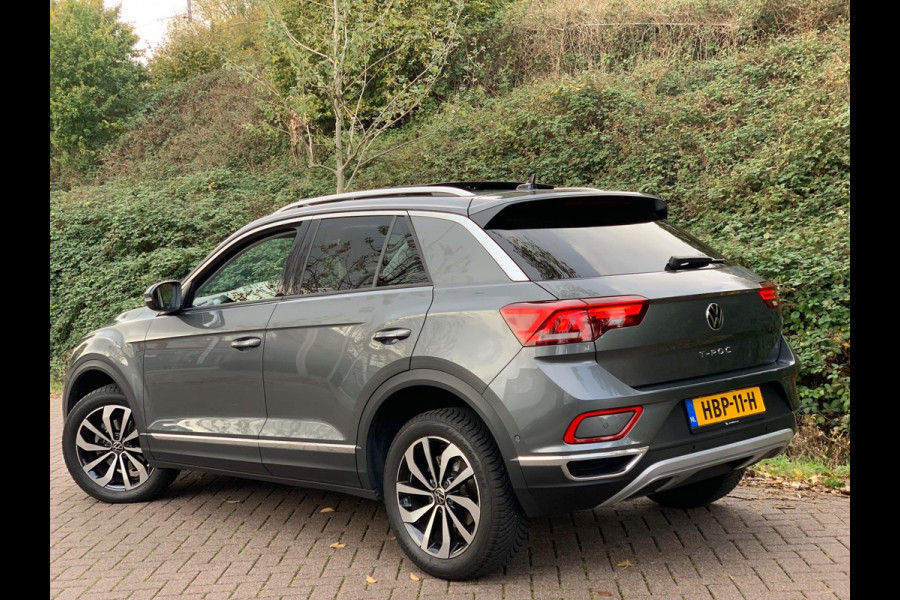 Volkswagen T-Roc 1.5 TSI Life Business AUTOMAAT PANO 17'' 2024 !