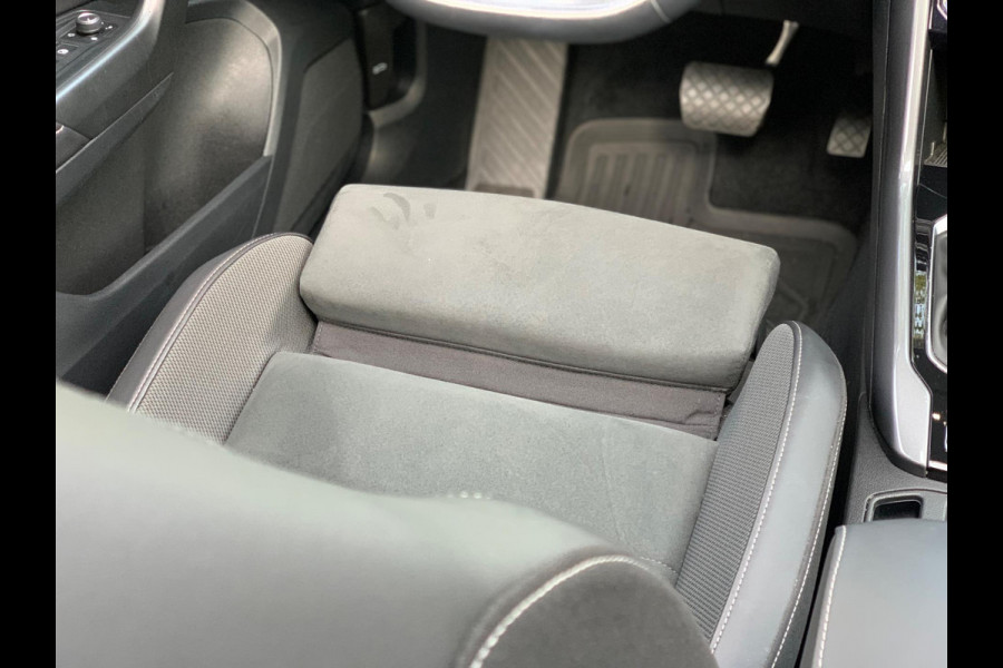 Volkswagen T-Roc 1.5 TSI Life Business AUTOMAAT PANO 17'' 2024 !