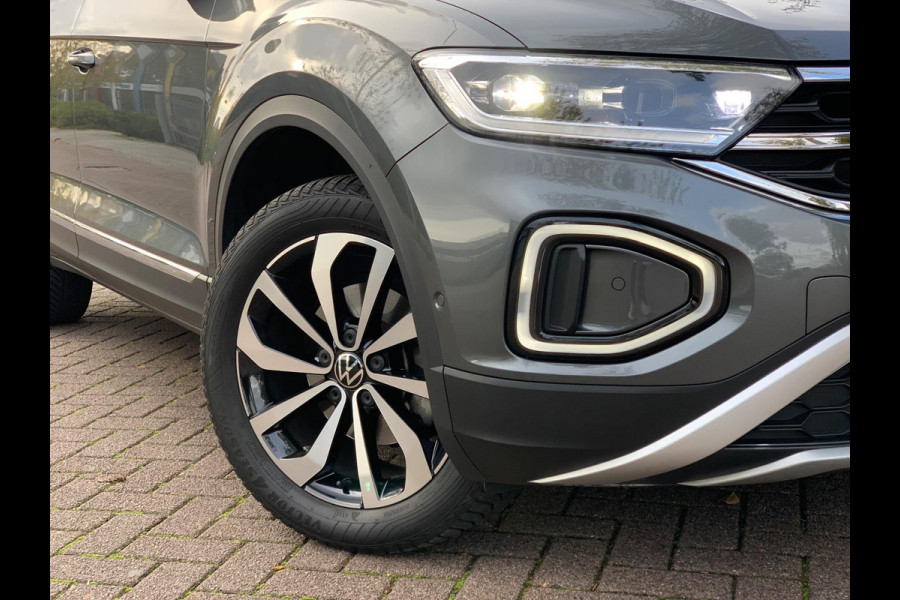 Volkswagen T-Roc 1.5 TSI Life Business AUTOMAAT PANO 17'' 2024 !
