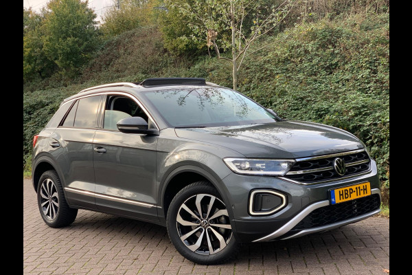 Volkswagen T-Roc 1.5 TSI Life Business AUTOMAAT PANO 17'' 2024 !
