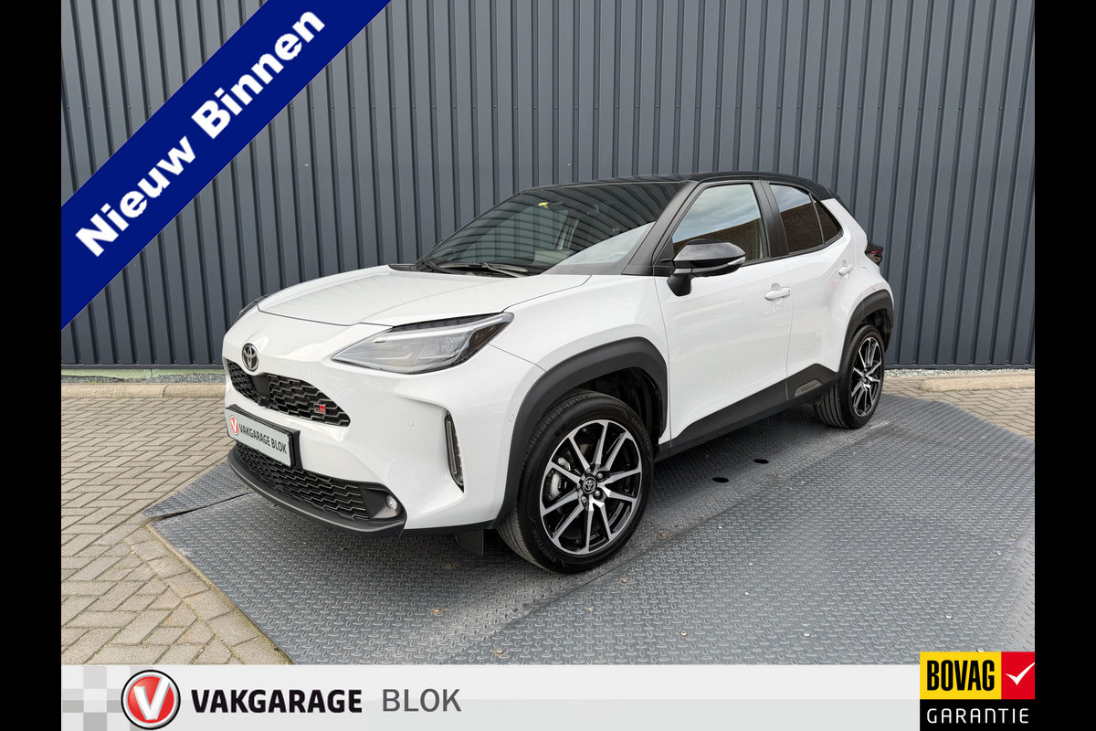 Toyota Yaris Cross 1.5 Hybrid GR Sport | 360 camera | JBL | Elektrische achterklep | Head-up | Rijklaar!!