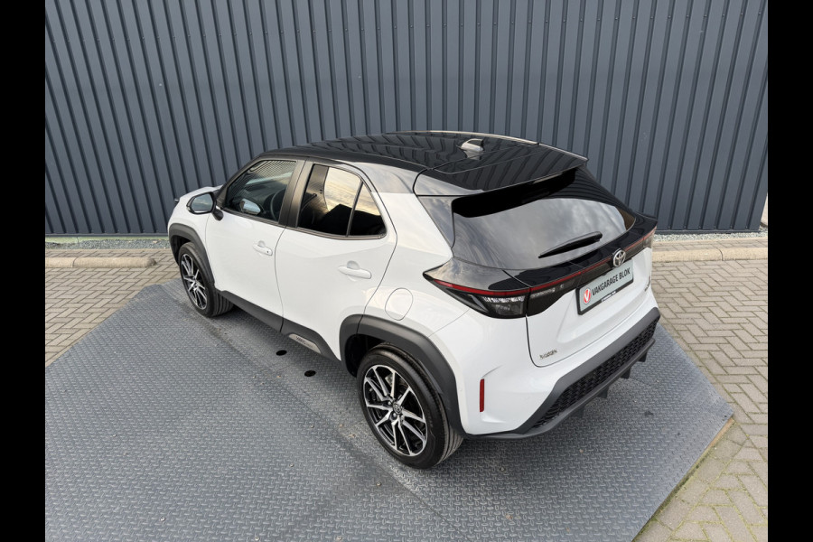Toyota Yaris Cross 1.5 Hybrid GR Sport | 360 camera | JBL | Elektrische achterklep | Head-up | Rijklaar!!
