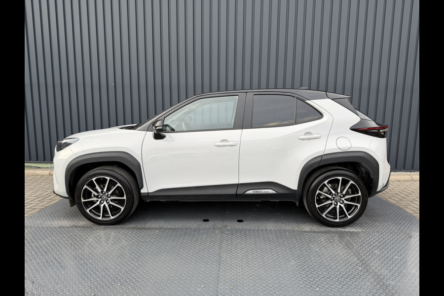Toyota Yaris Cross 1.5 Hybrid GR Sport | 360 camera | JBL | Elektrische achterklep | Head-up | Rijklaar!!