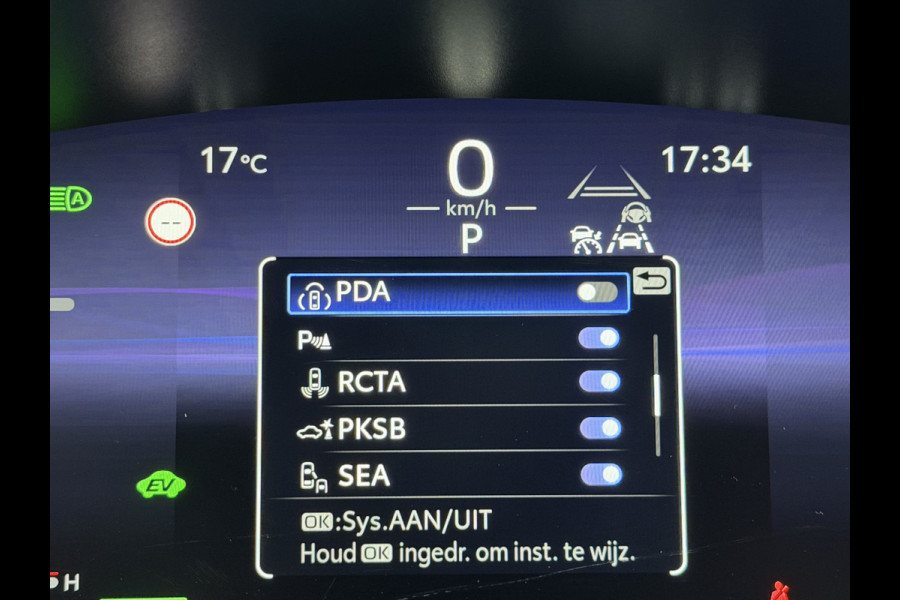 Toyota Yaris Cross 1.5 Hybrid 130 GR Sport | Pano dak | 7.500 km | JBL | Head-up | Rijklaar!!