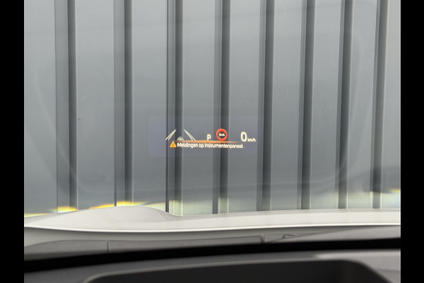 Toyota Yaris Cross 1.5 Hybrid 130 GR Sport | Pano dak | 7.500 km | JBL | Head-up | Rijklaar!!