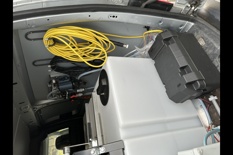 Volkswagen Caddy 2.0 TDI L2H1 BMT Com GLAZEN WASSER WERKBUS AIRCO CR CONTROL