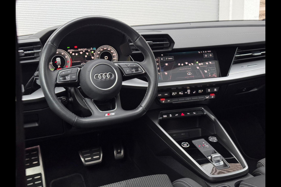 Audi A3 Sportback 45 TFSI e S edition Competition S3 Pano/Keyless/AppleCarPlay