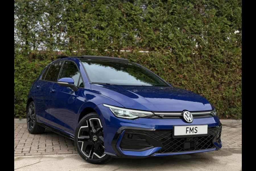 Volkswagen Golf 8.5 2.0 TDI 3x R-Line Panorama IQ CarPlay HK