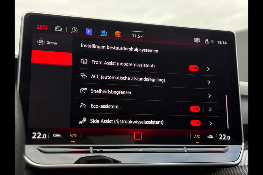 Volkswagen Golf 8.5 2.0 TDI 3x R-Line Panorama IQ CarPlay HK