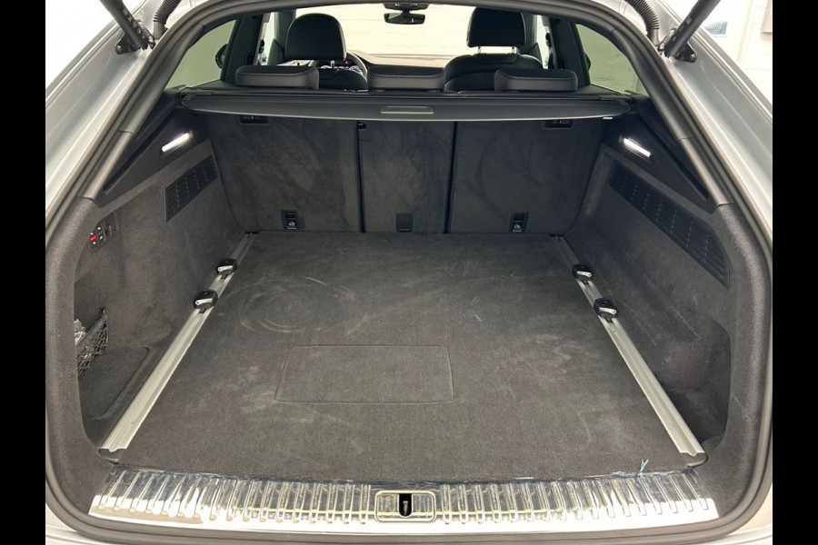 Audi Q8 55 TFSI e Quattro Pro S-LINE ** MATRIX, HALF-LEDER, VIRTUAL, ACC, B&O, HuD, LUCHTVERING ** 1e EIG - 5 jaar AUDI GAR - UNFALLFREI ** ** INFORMEER OOK NAAR ONZE AANTREKKELIJKE FINANCIAL-LEASE TARIEVEN **