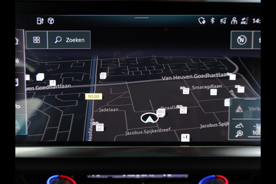 Audi Q3 Sportback 45 TFSI e Edition 245 pk S-tronic | Navigatie | Parkeersensoren (Park assist) | Achteruitrijcamera | Stoelverwarming | Adaptieve cruise control | Lederen bekleding |