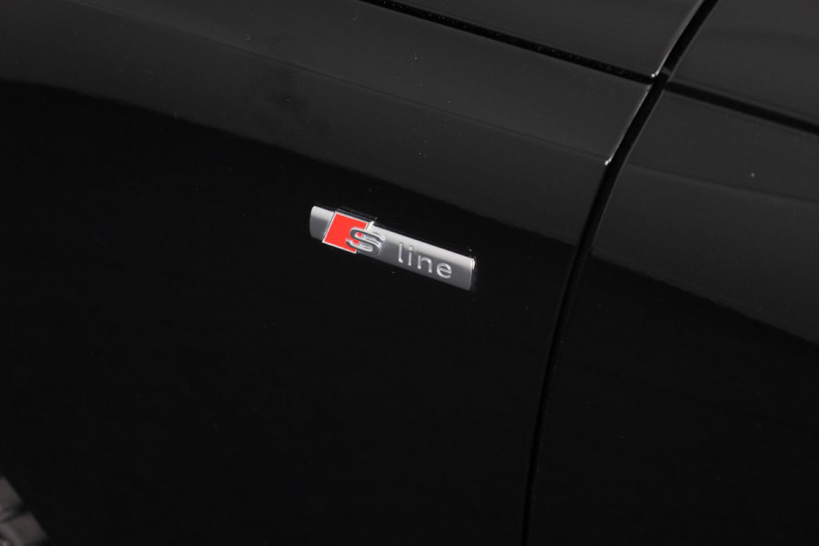Audi A4 Avant 35 TFSI S-Line 150 pk Automaat (S-Tronic) | Verlengde garantie | Navigatie | Parkeersensoren achter | Autom. airco (3 zones) | S-Line