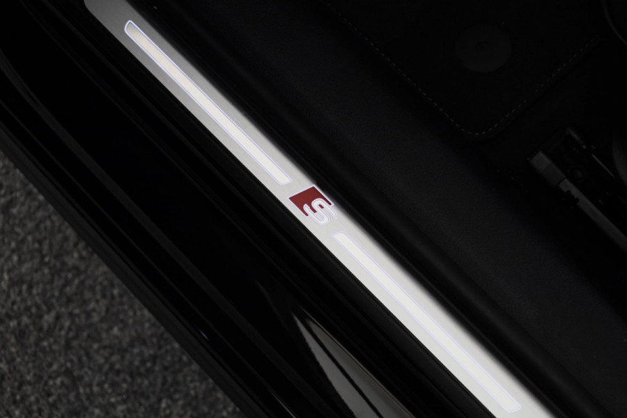 Audi A4 Avant 35 TFSI S-Line 150 pk Automaat (S-Tronic) | Verlengde garantie | Navigatie | Parkeersensoren achter | Autom. airco (3 zones) | S-Line