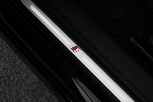 Audi A4 Avant 35 TFSI S-Line 150 pk Automaat (S-Tronic) | Verlengde garantie | Navigatie | Parkeersensoren achter | Autom. airco (3 zones) | S-Line