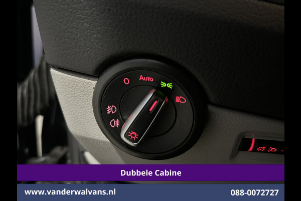 Volkswagen Transporter 2.0 TDI 150pk Automaat L2H1 Dubbele Cabine Euro6 Airco | 5-Zits | Navigatie | LM Velgen Apple Carplay, Android Auto, Cruisecontrol, Parkeersensoren, Verwarmde voorruit, Achterklep