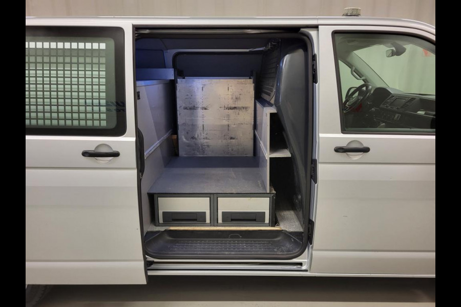 Volkswagen Transporter 2.0TSI 150pk L2/H1 Trekhaak Benzine!