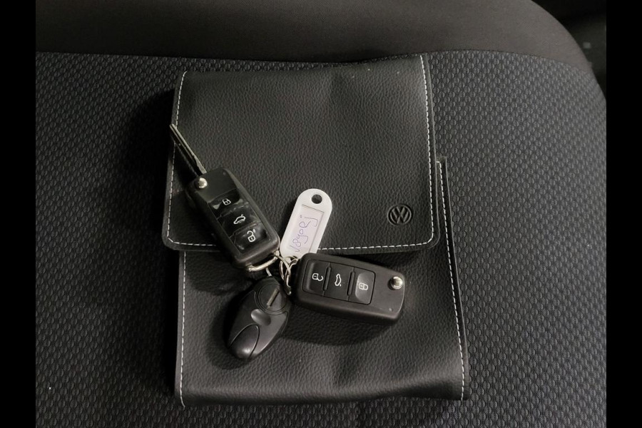 Volkswagen Transporter 2.0TSI 150pk L2/H1 Trekhaak Benzine!