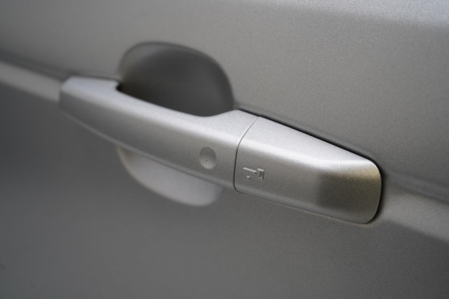 Land Rover Range Rover Sport 2.0 P400e 404pk HSE Dynamic | Panoramadak | Luchtvering | Memory | Speciale lak | Zwart optiek