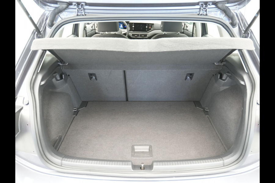 Volkswagen Polo 1.0 TSI 95pk Life Navigatie Camera Stoelverwarming Keyless 68