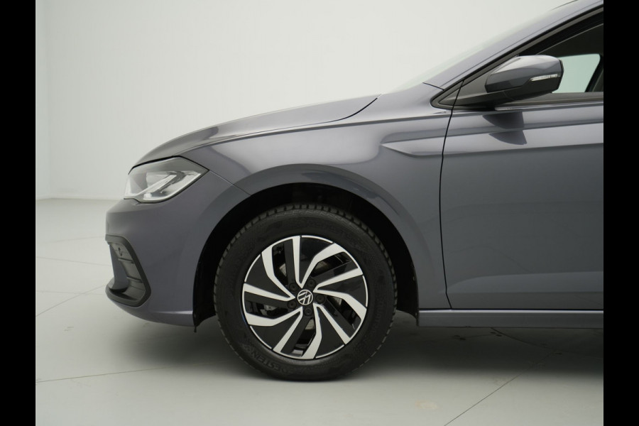 Volkswagen Polo 1.0 TSI 95pk Life Navigatie Camera Stoelverwarming Keyless 68
